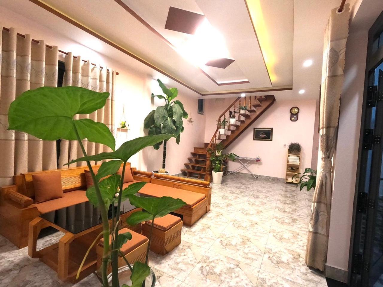 Nha Rum Ron Đà Lạt Exterior foto