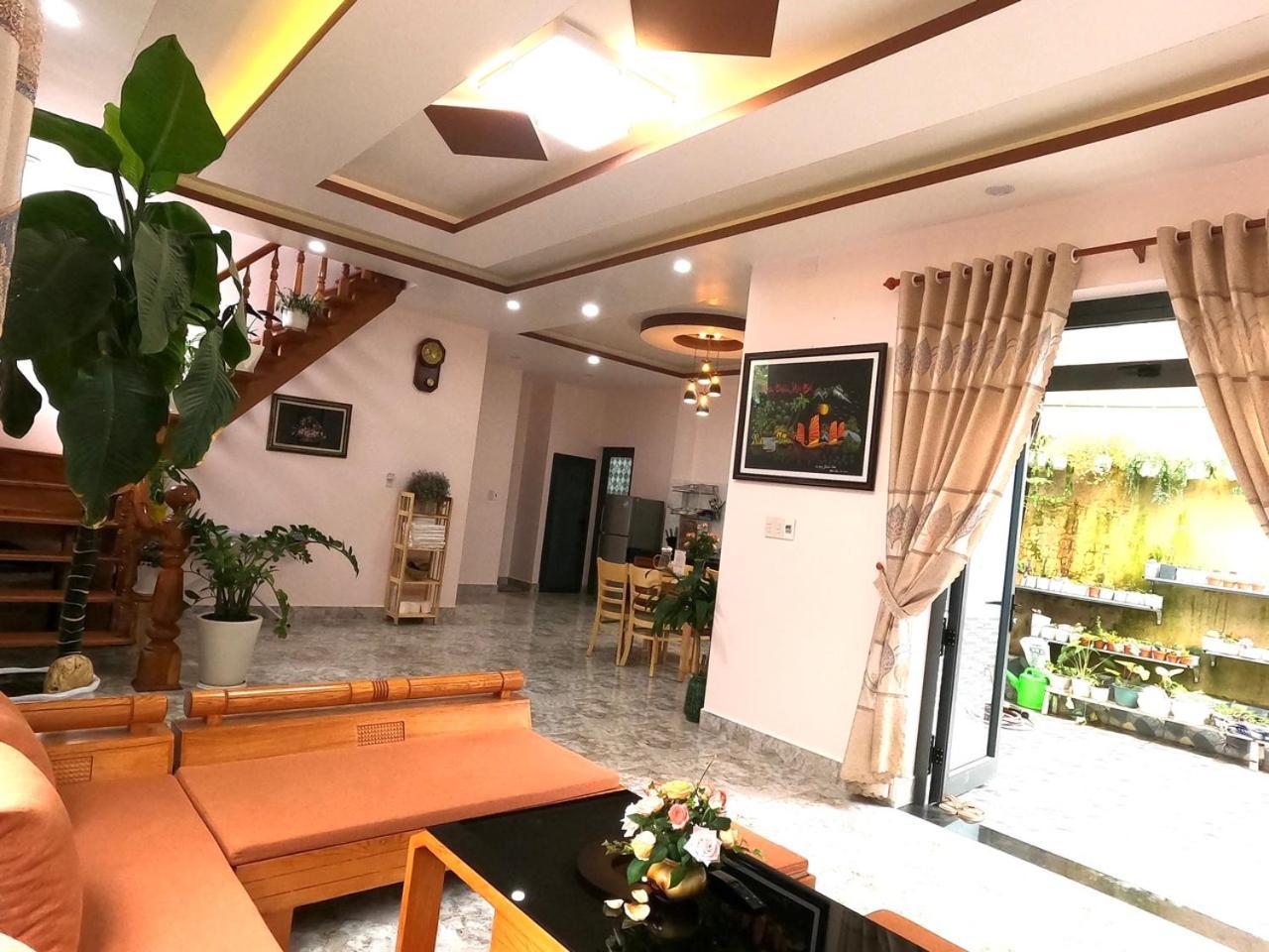 Nha Rum Ron Đà Lạt Exterior foto