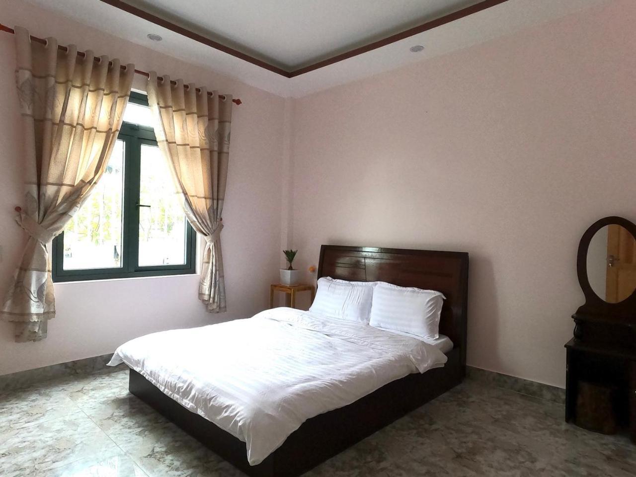 Nha Rum Ron Đà Lạt Exterior foto